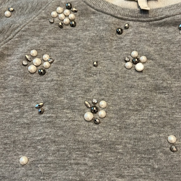 Joie Jesiah Embellished Faux Pearl Pullover Sweatshirt Size - Large - Picture 4 of 11